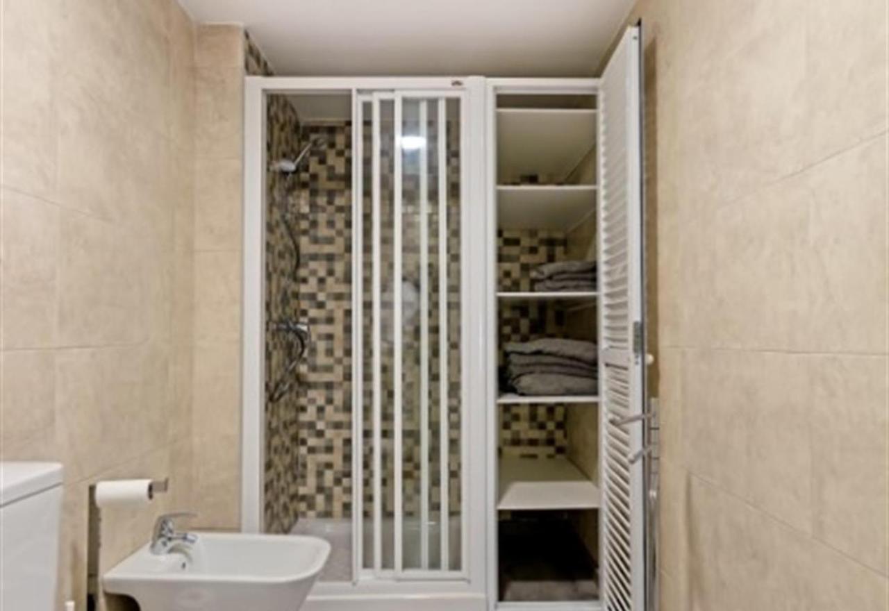Beach Apartment Montemarcarihuela Torremolinos Eksteriør billede
