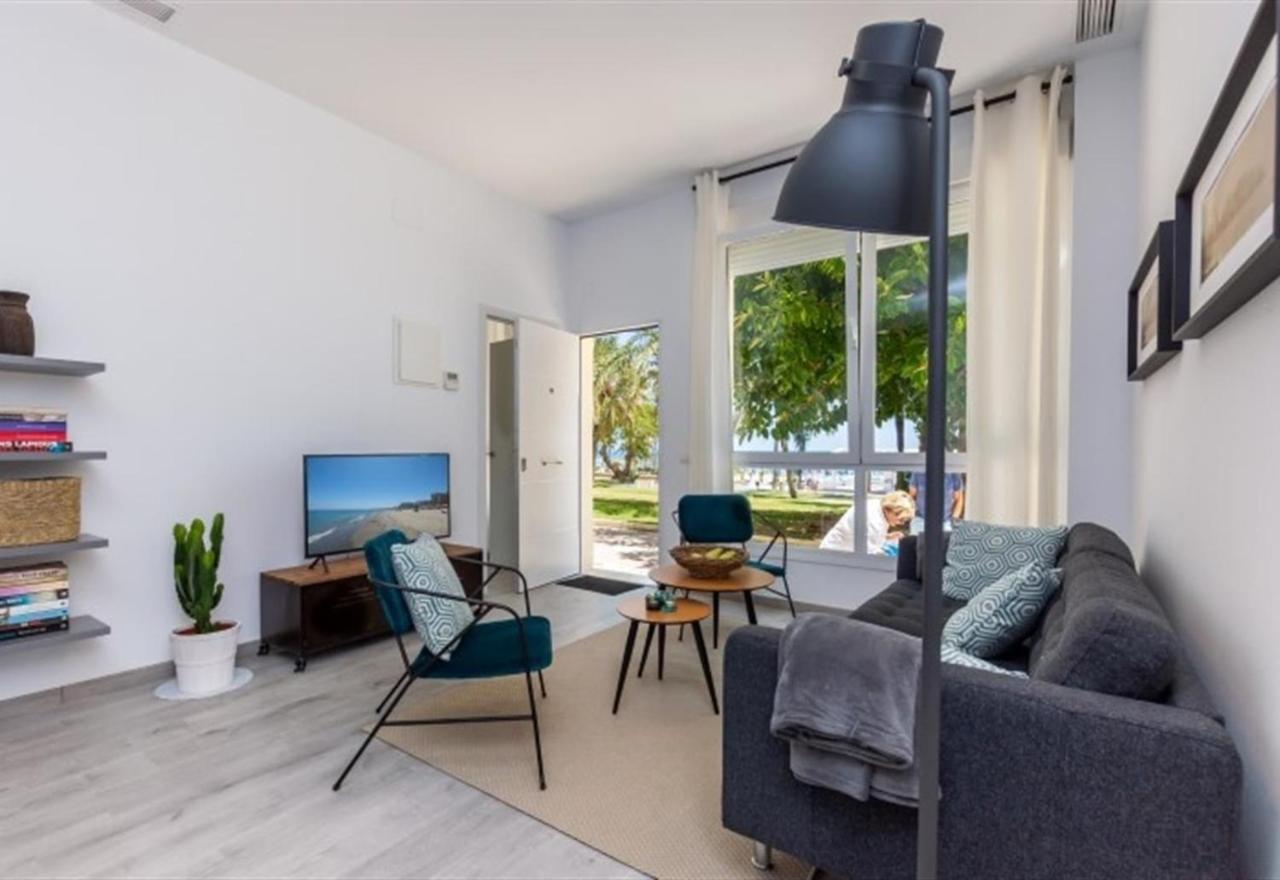 Beach Apartment Montemarcarihuela Torremolinos Eksteriør billede